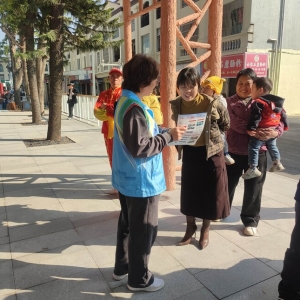 火炬开发区：“学习强国”线下行，书香满溢社区情