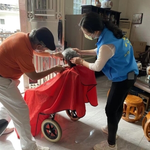 博爱100 | “剪·爱”共筑美好新时代——小榄镇金剪刀志愿服务队 ...